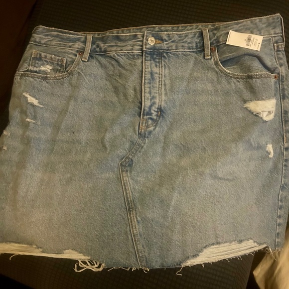 Old Navy size 18 mini skit - Picture 1 of 5